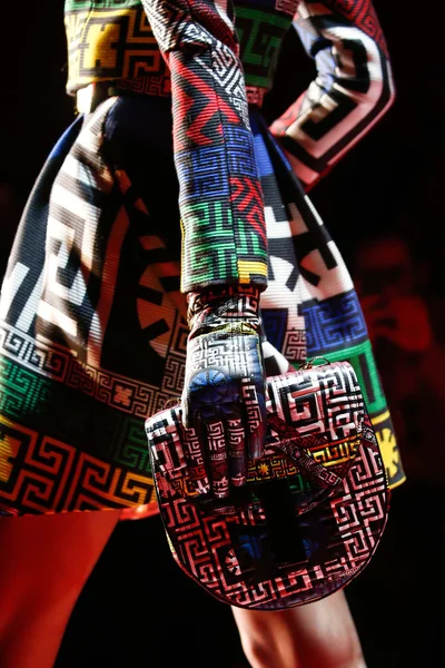 Look 55